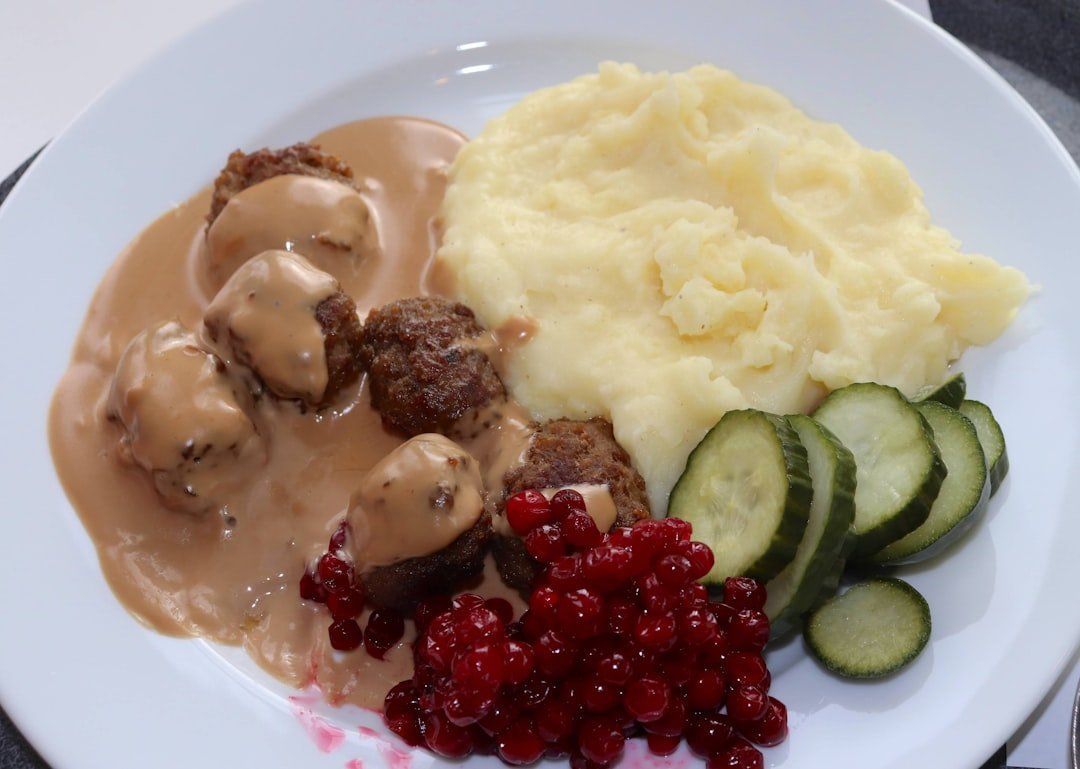 Swedish Meatballs: The Potluck Hero (Image Credits: Unsplash)
