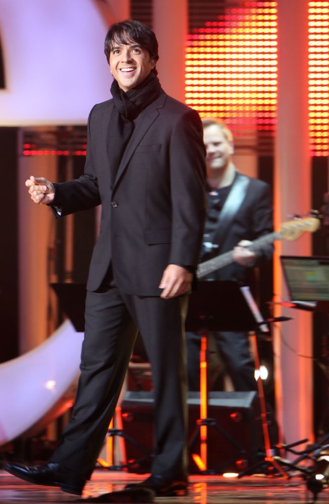 4. "Despacito" – Luis Fonsi ft. Daddy Yankee & Justin Bieber (Uploader's own work, CC BY-SA 3.0)