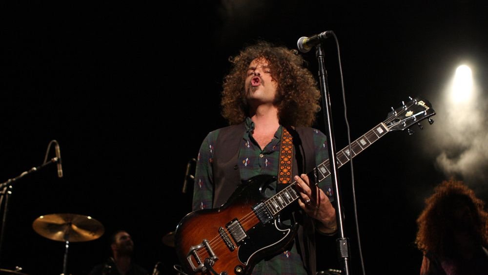 10 Biggest Hit Songs of All Time That Still Dominate Global Charts