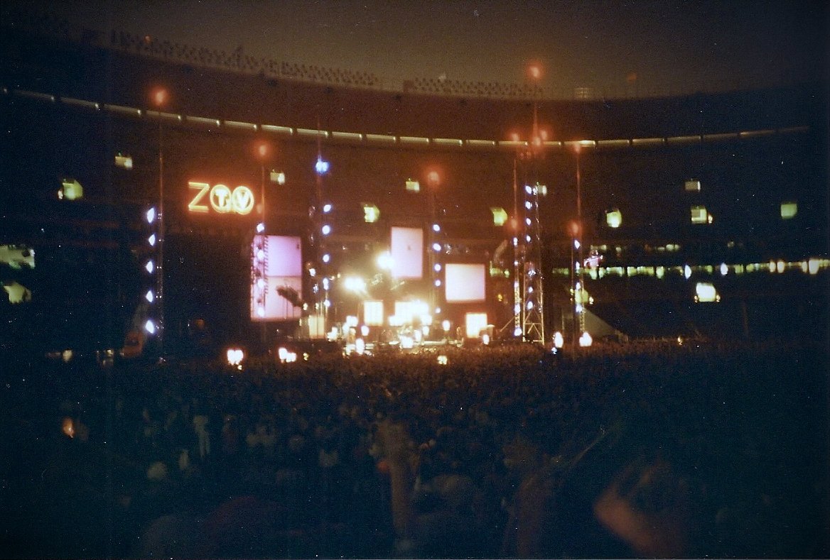 U2's Zoo TV Tour, 1992 - When Technology Became the Stage (By Jonathan Schilling, CC BY-SA 3.0)