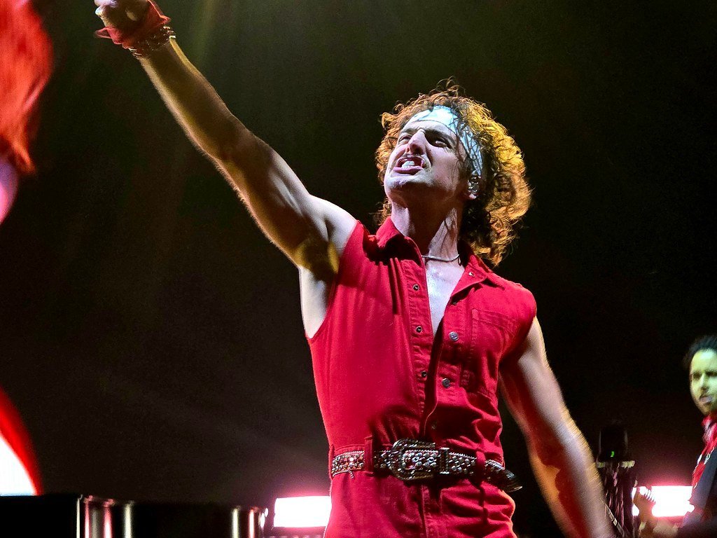 8. "Beautiful Things" – Benson Boone (Drew de F Fawkes, Flickr, CC BY 2.0)