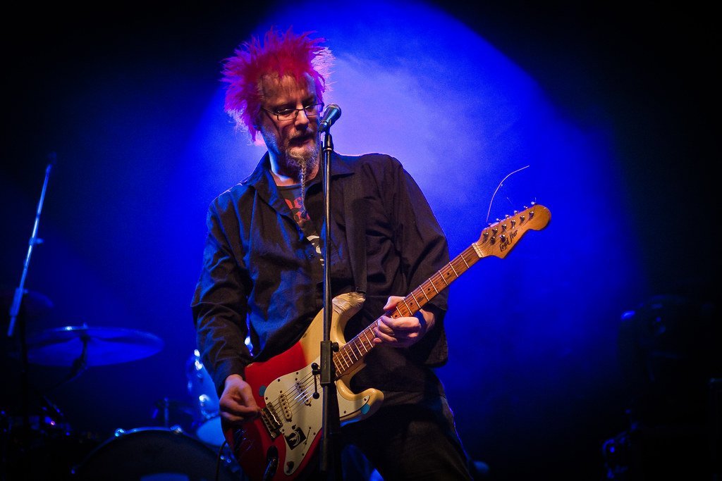 Iconic Performers Who Owned the Stage (VilleHoo, Flickr, CC BY-SA 2.0)