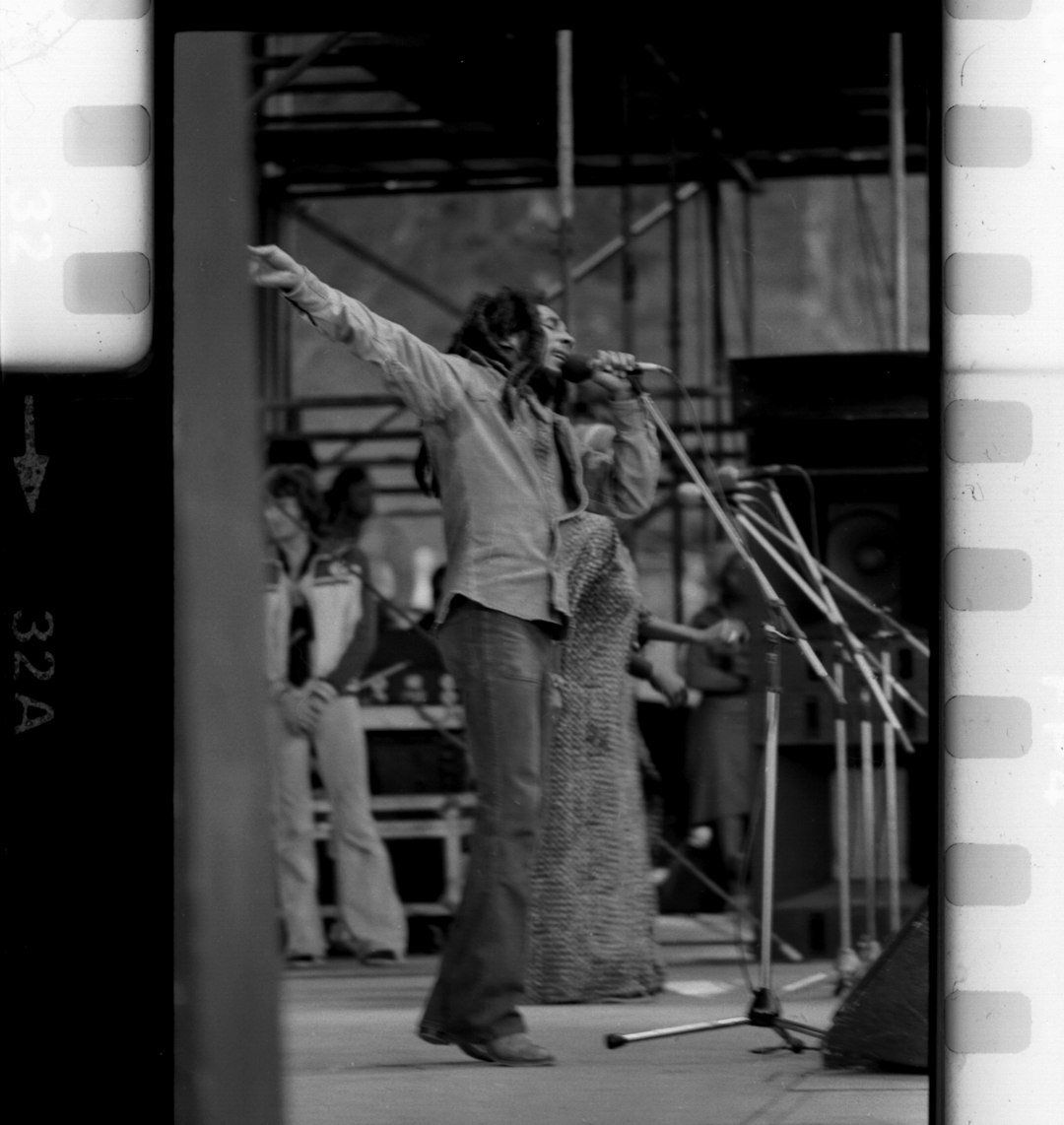 10. "I Shot the Sheriff" - Bob Marley (1973) (Image Credits: Unsplash)