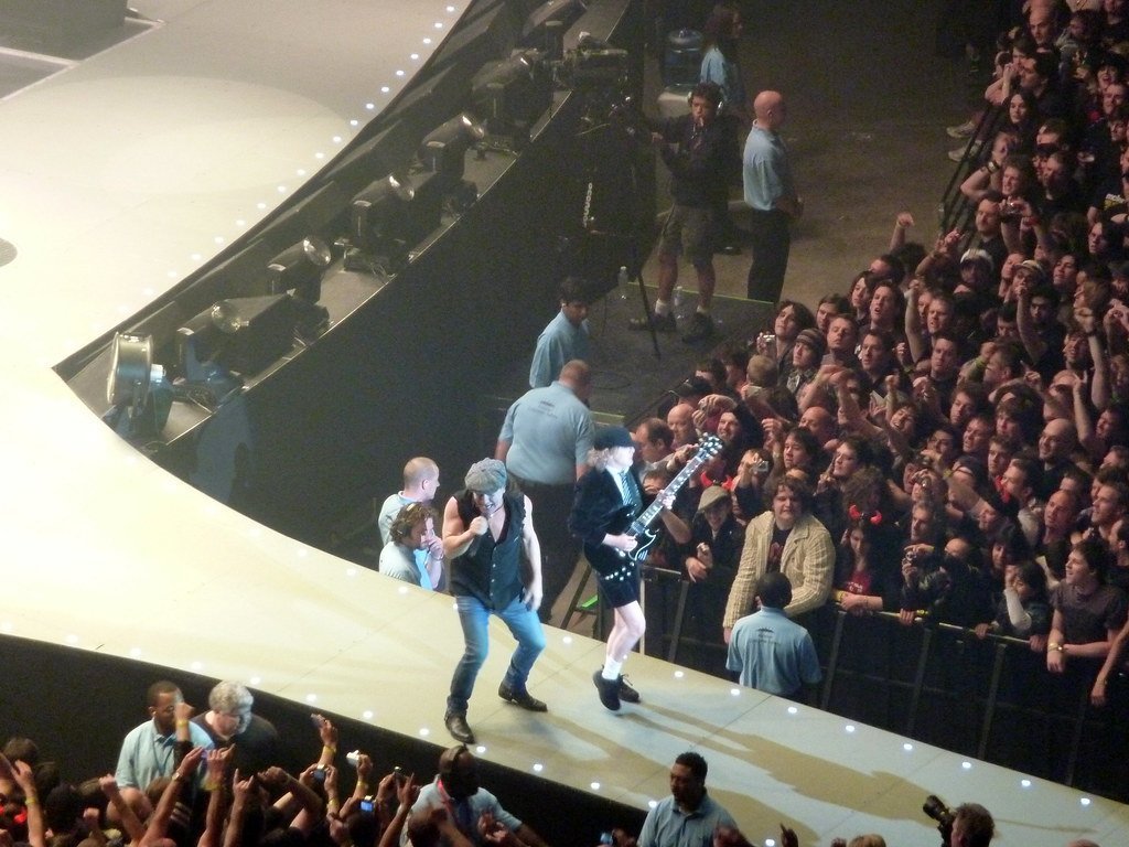 6. AC/DC - The Back in Black Tour, 1980 (wonker, Flickr, CC BY 2.0)