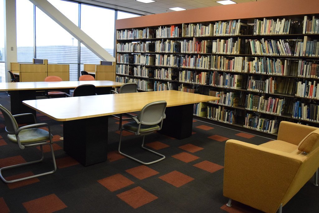 The Science of Being Moved: What Research Tells Us About Reading and Empathy (tracie7779, Flickr, CC BY-SA 2.0)