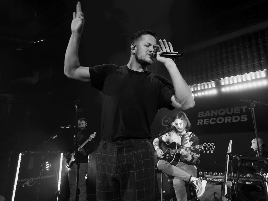 8. Battling Depression Through Songwriting (Drew de F Fawkes, Flickr, CC BY 2.0)