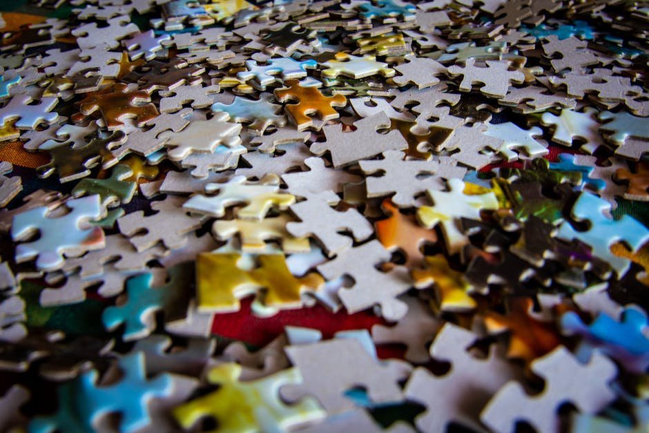 9. Jigsaw Puzzles (Image Credits: Pexels)
