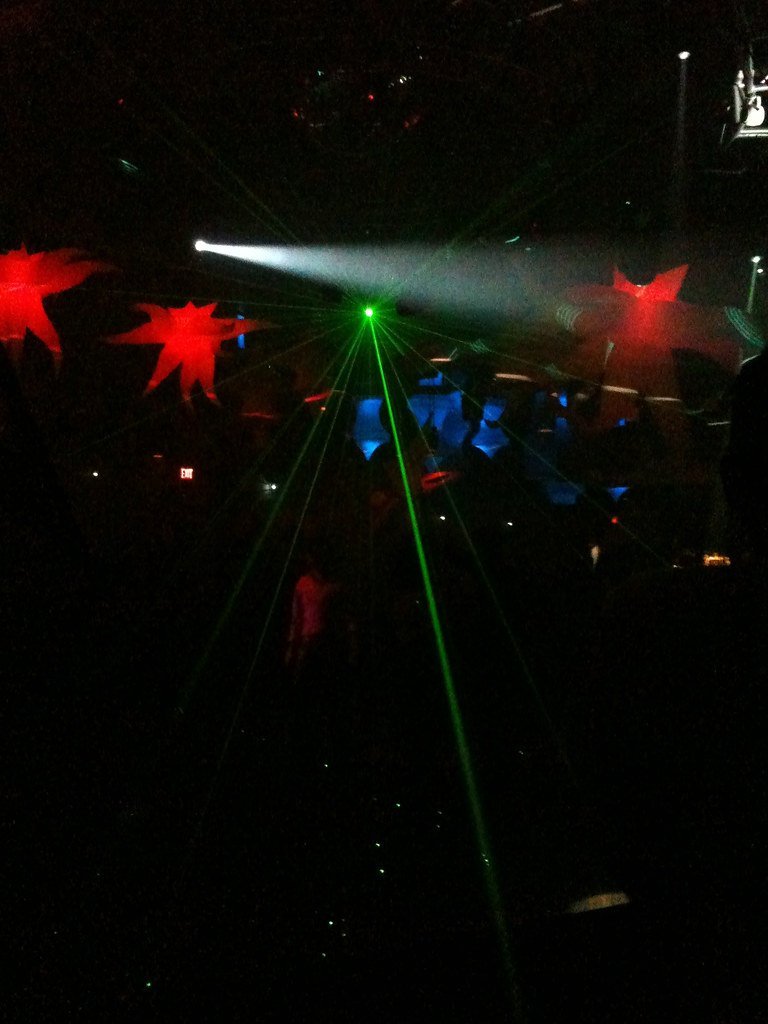 3. Miami, Florida - Tropical Heat Meets World-Class Club Culture (kittenfc, Flickr, CC BY 2.0)