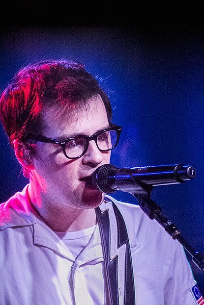 Rivers Cuomo (weeklydig, Flickr, CC BY 2.0)