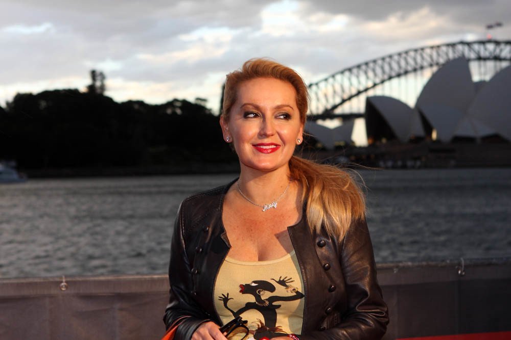 4. Judi Dench: An Oscar Win for Eight Minutes on Screen (Eva Rinaldi Celebrity Photographer, Flickr, CC BY-SA 2.0)