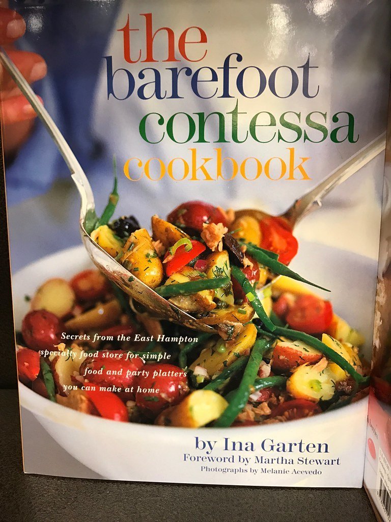 6. Julia Child: TV's Unexpected Superstar Who Debuted in Her 50s (Chic Bee, Flickr, CC BY 2.0)