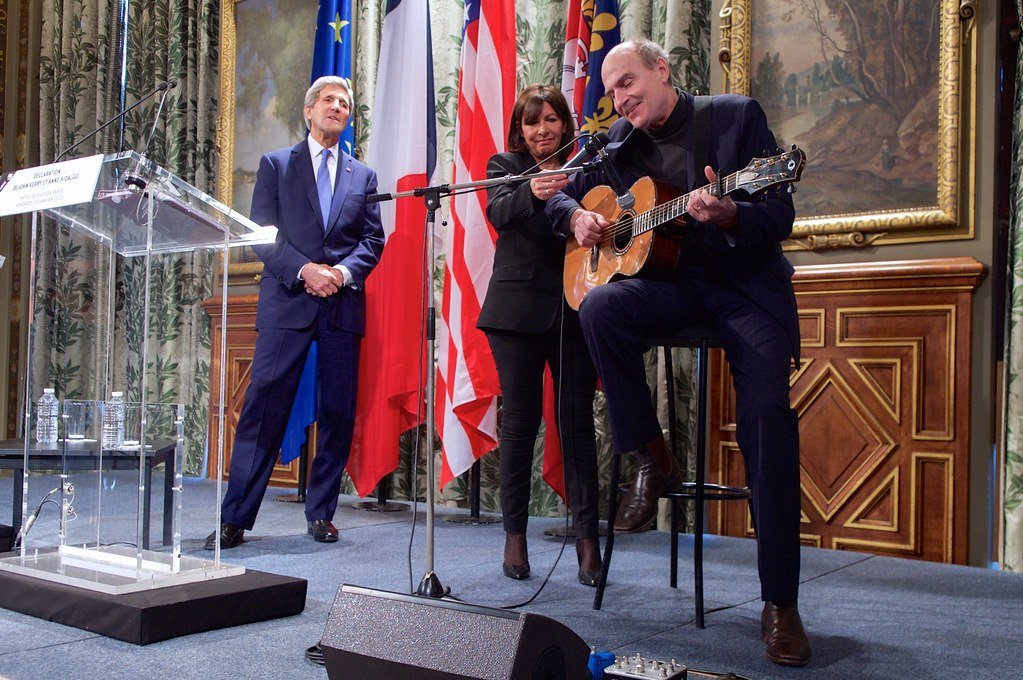 5. "Fire and Rain" by James Taylor - Loss, Grief, and Addiction All at Once (Image Credits: Flickr)