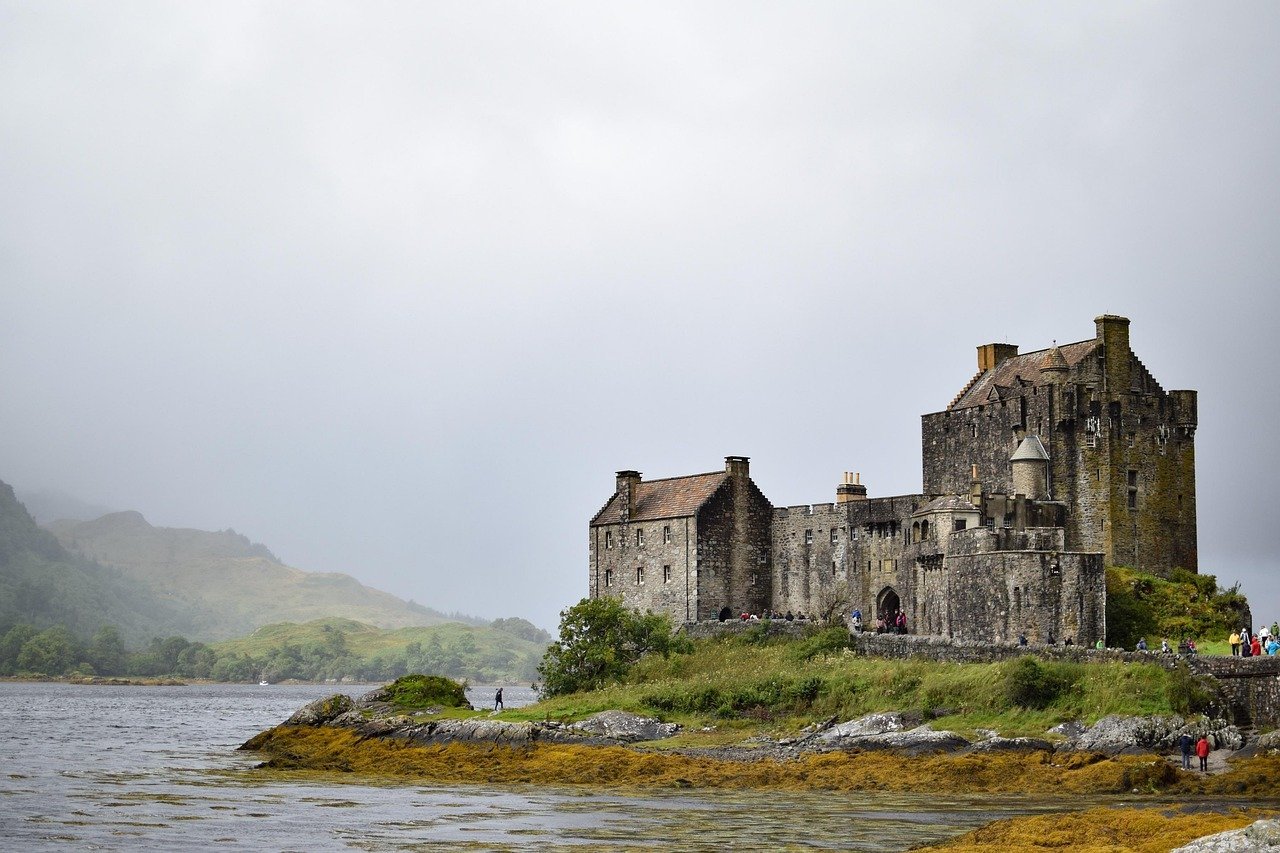 Eilean Donan Castle, Scotland (Image Credits: Pixabay)