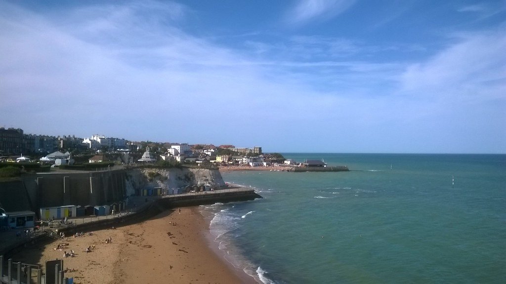 Broadstairs, Kent, England (LoopZilla, Flickr, CC BY-SA 2.0)
