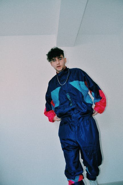 6. Athleisure and Sporty Streetwear (Image Credits: Pexels)