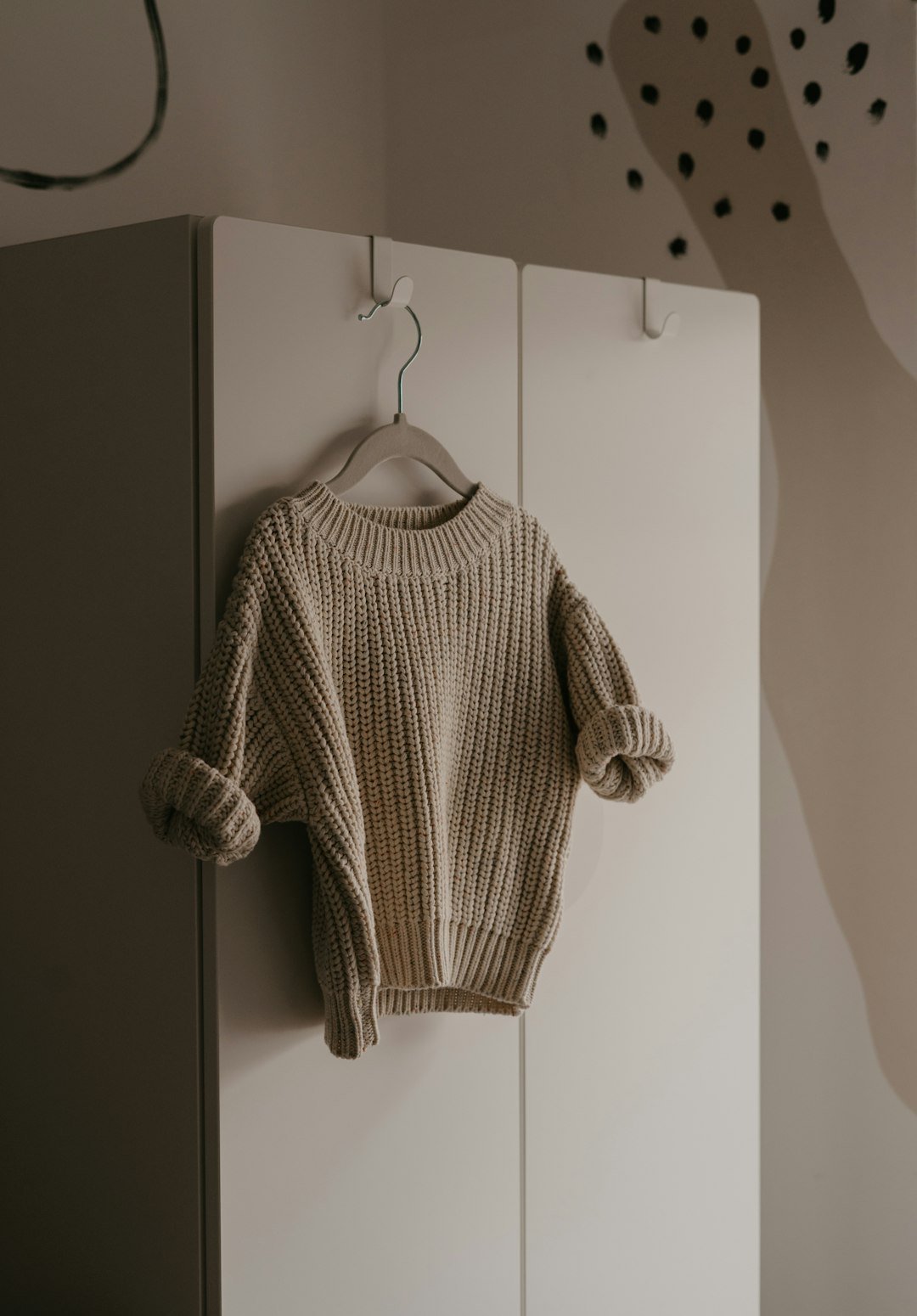 8. Cashmere or Merino Knit Sweater With Tailored Trousers (Image Credits: Unsplash)