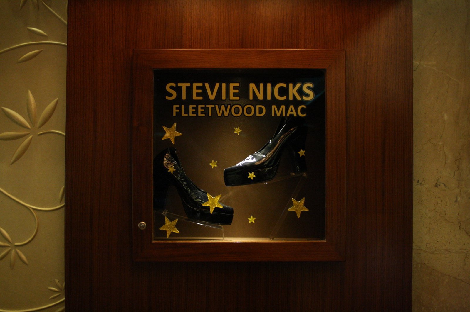 Daisy Jones from Daisy Jones and The Six: Stevie Nicks's Ethereal Fire (By SunOfErat, CC BY 3.0)