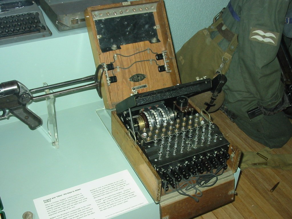 10. The Enigma Machine Capture - "U-571" (2000) (kenhodge13, Flickr, CC BY 2.0)