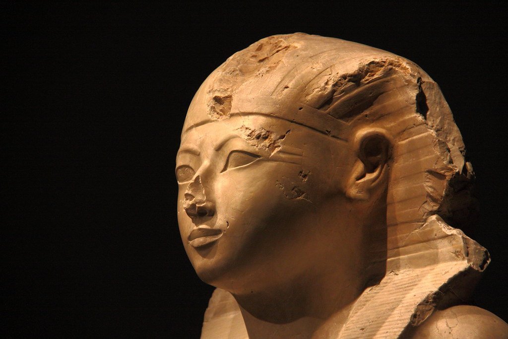 1. Cleopatra - The Queen Who Invented Power Dressing (andrewasmith, Flickr, CC BY-SA 2.0)