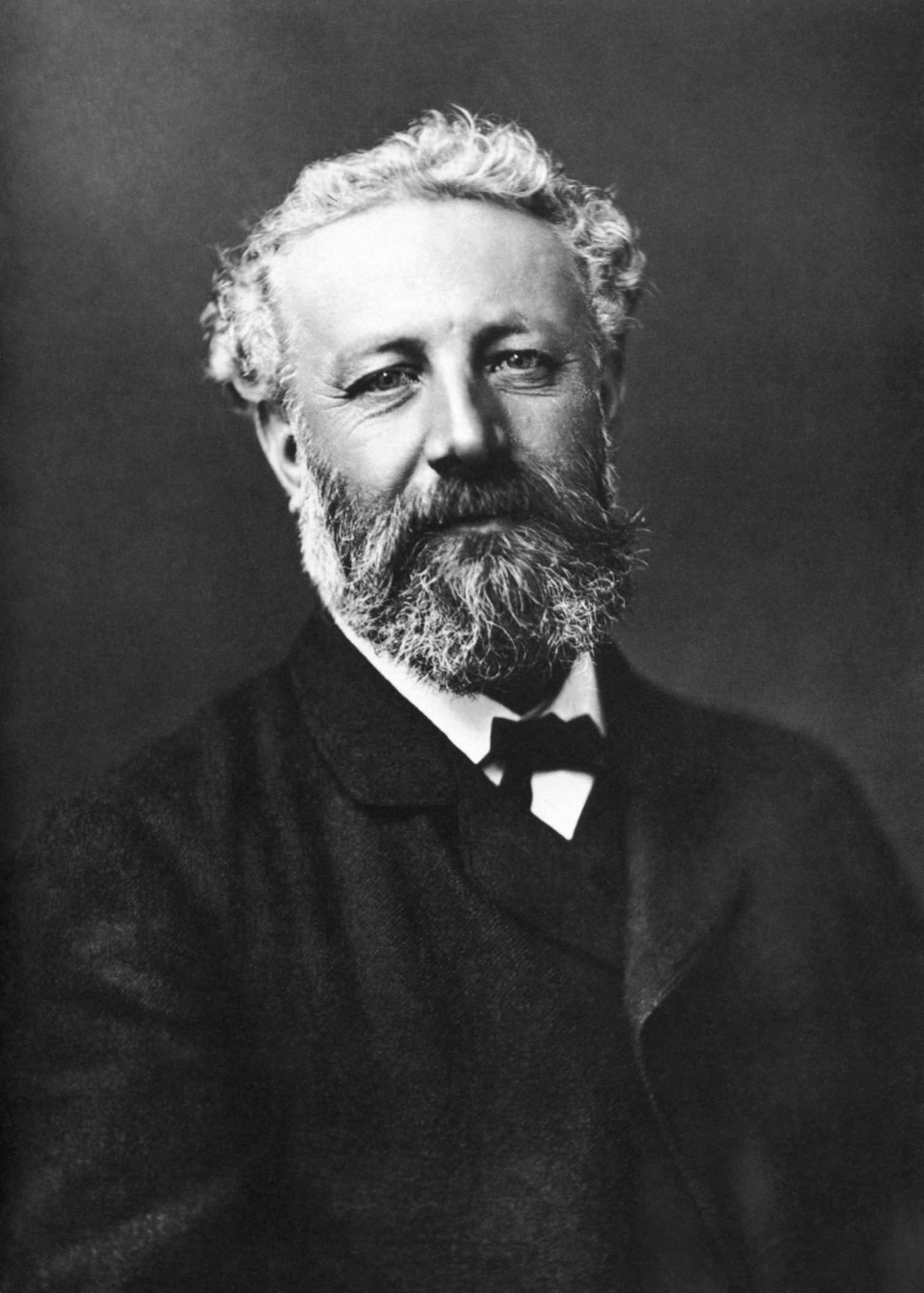 1. Jules Verne: The Original Futurist (By Nadar, Public domain)