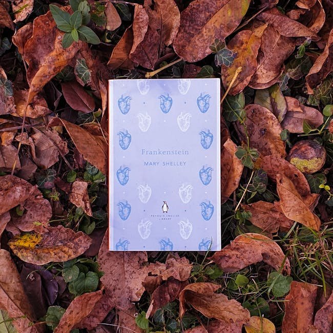 5. Mary Shelley: The Teenager Who Invented Modern Science Fiction (Image Credits: Pexels)