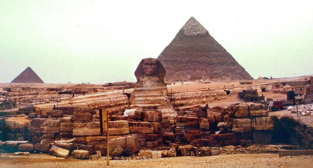 2. The Egyptian Pyramids Were Built by Slaves (M McBey, Flickr, CC BY 2.0)