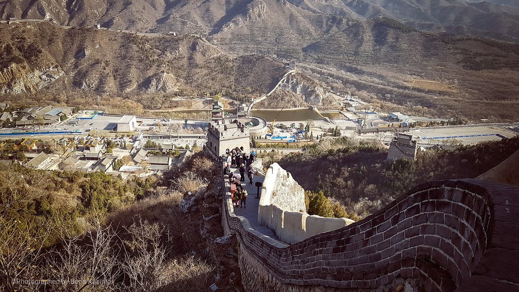 7. You Can See the Great Wall of China from Space (kasio69, Flickr, CC BY 2.0)