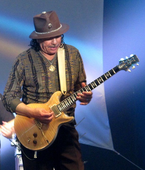 Santana's Supernatural Surge (karina3094, Flickr, CC BY-SA 2.0)