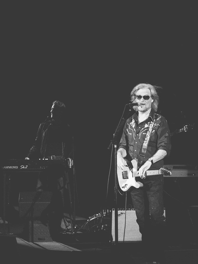 Hall and Oates: The Kings of Pop-Soul Radio (Web-Betty, Flickr, CC BY 2.0)