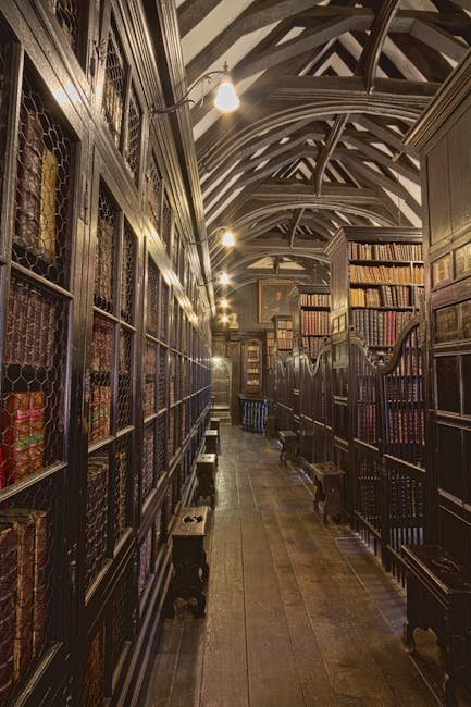 4. Duke Humfrey’s Library, University of Oxford (Image Credits: Pexels)