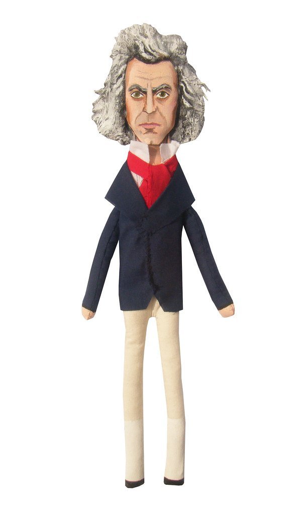 His Wild Daily Walks Were Part of His Creative Process (MEDIODESCOCIDO, Flickr, CC BY 2.0)