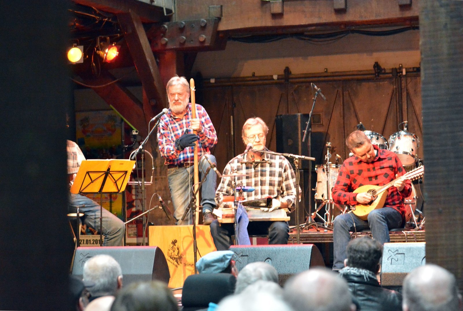 3. Skiffle: The DIY Revolution Nobody Remembers (By Frank Schwichtenberg, CC BY-SA 3.0)