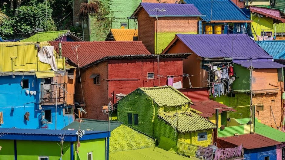 12 Hidden Gems: Beautiful US Towns Straight Out of a Postcard