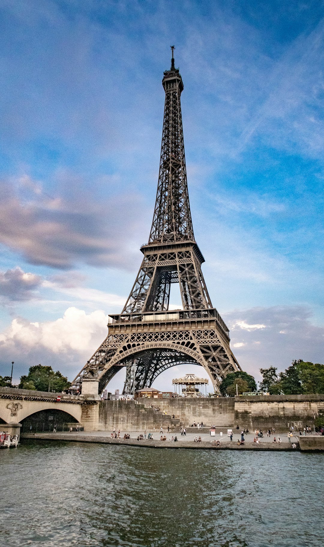 The Eiffel Tower, Paris - The Iron Lady's Surprising Double Life (Image Credits: Unsplash)