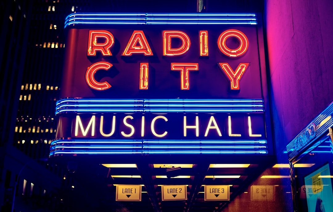 Radio City Music Hall, New York - The Secret Apartment Nobody Knew About (Image Credits: Unsplash)