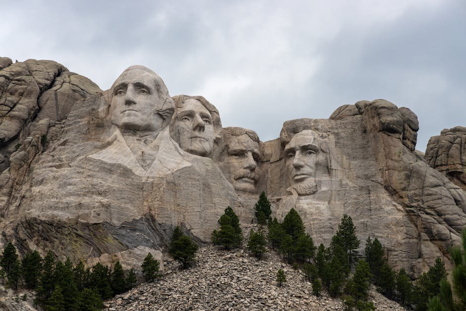 Mount Rushmore, USA - The Hidden Room Behind Lincoln's Head (Image Credits: Pexels)