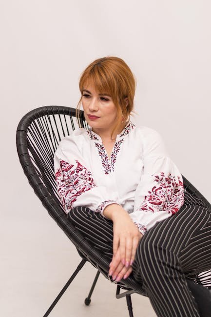 11. Peasant Blouses and Embroidered Tops: Slow Fashion's Favorite Throwback (Image Credits: Pexels)