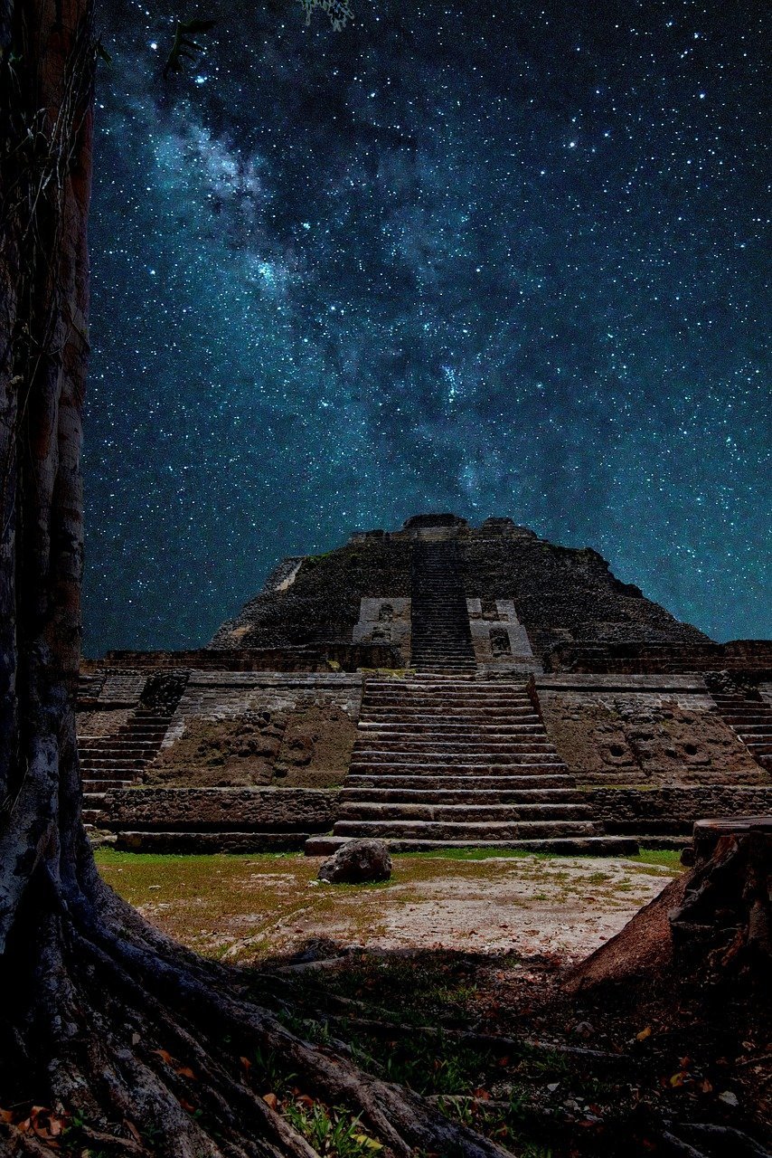 6. The Disappearance of the Classic Maya Civilization (Image Credits: Pixabay)