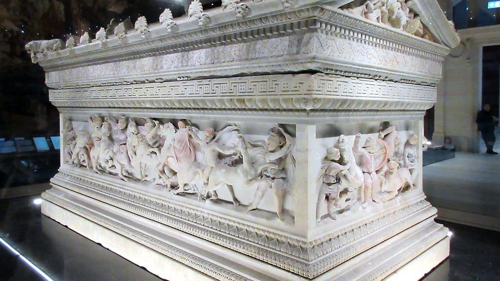 9 Historical Mysteries That Still Baffle Experts to This Very Day