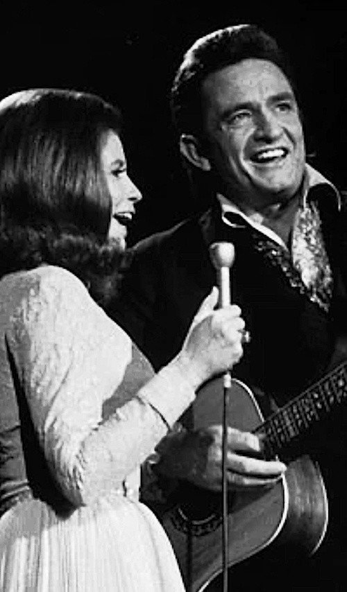 Johnny Cash & June Carter – Jackson (Billboard, page 41, 28 August 1971, Public domain)