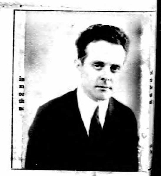 Reflecting on Literary Legacy (puzzlemaster, Flickr, CC BY 2.0)