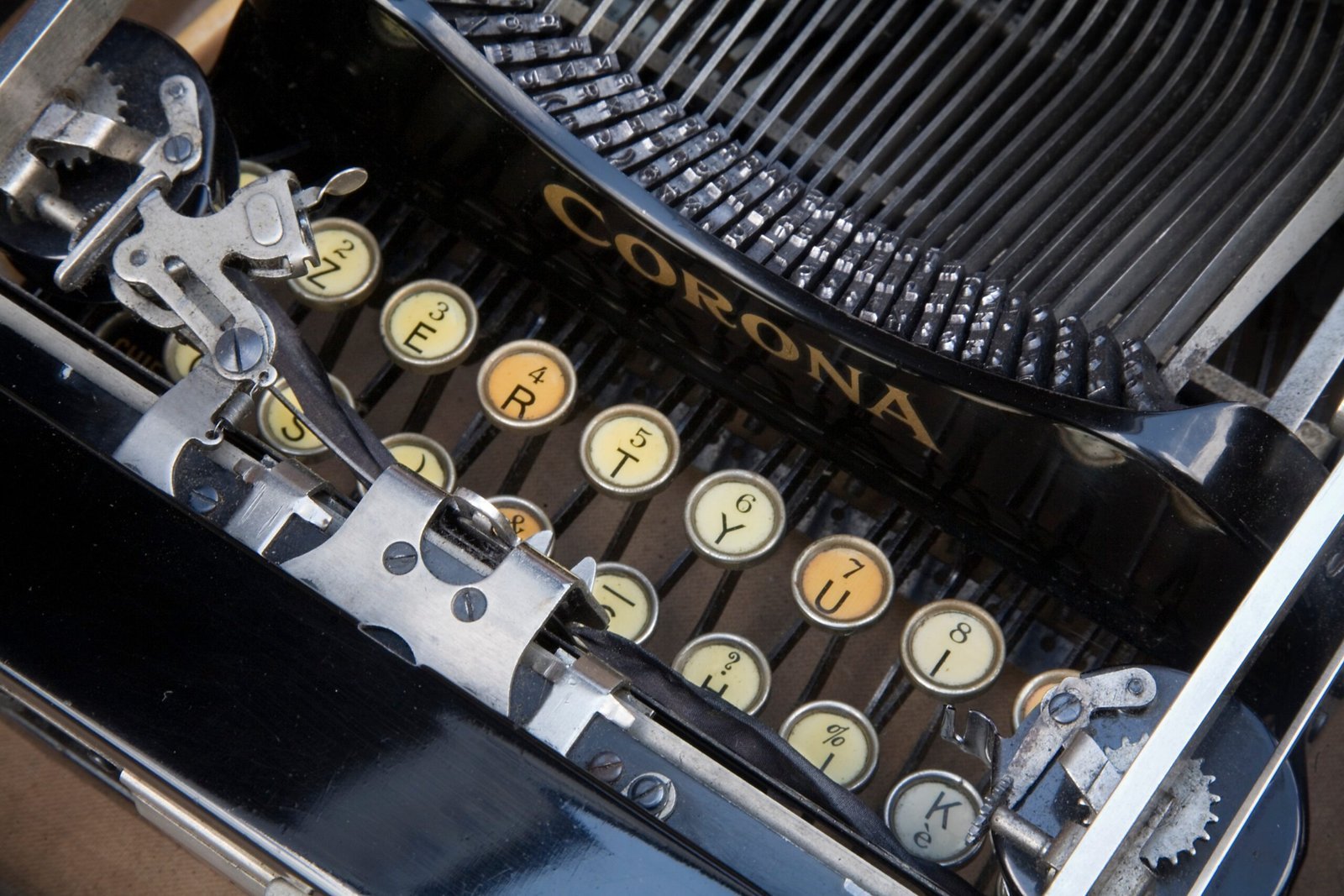 4. The Ern Malley Affair (1943) (By Jorge Royan, CC BY-SA 3.0)