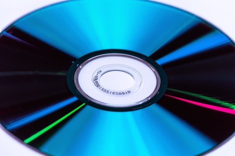 9. The Compact Disc: Crystal-Clear Sound in a Silver Circle (Image Credits: Pexels)