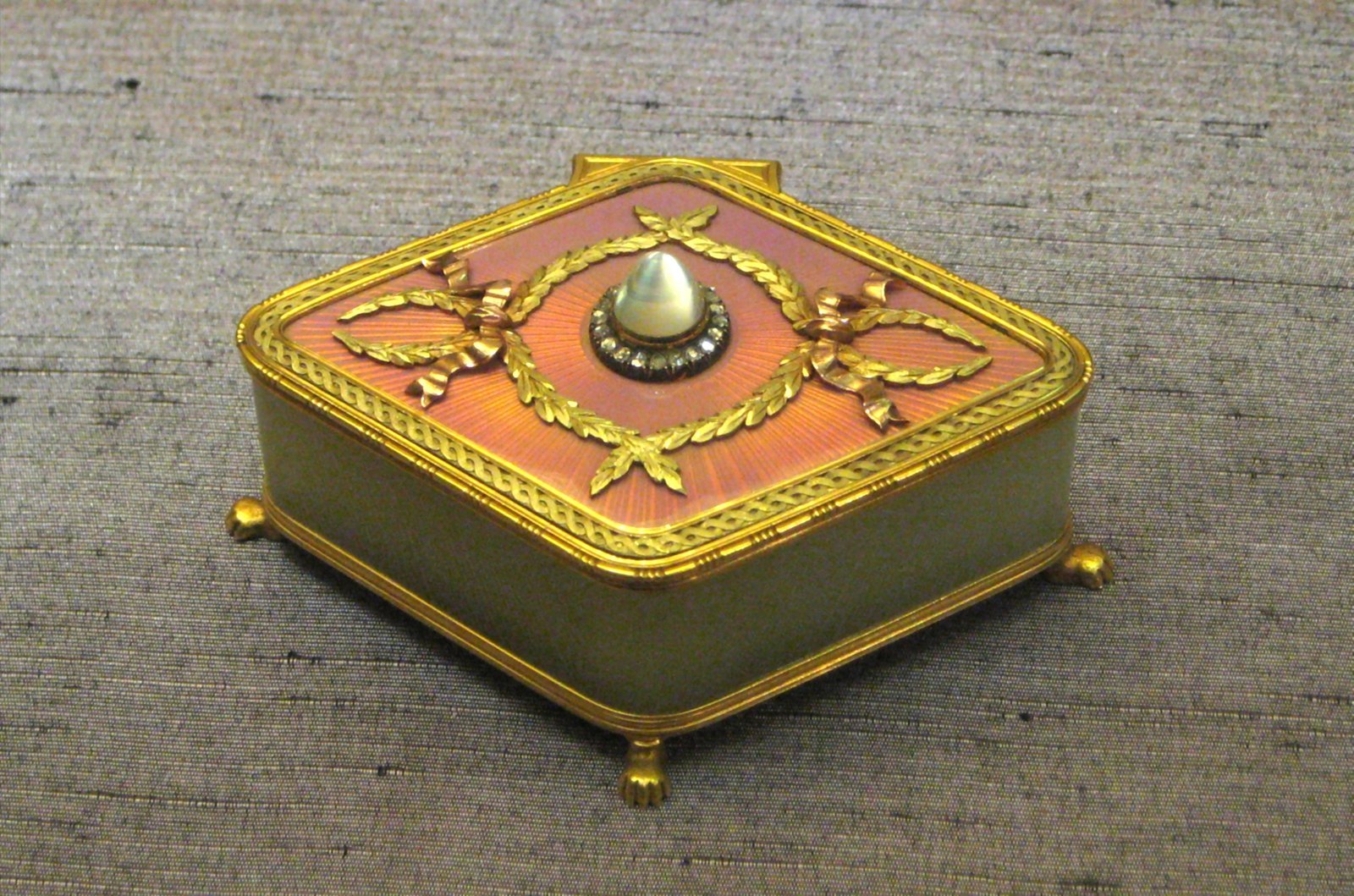 The Moonstone by Wilkie Collins (By shakko, CC BY-SA 3.0)