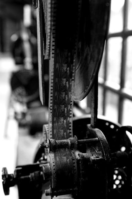 The Silver Screen Dreams of Early Cinema (Image Credits: Pexels)