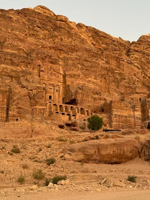 Petra (Image Credits: Pexels)