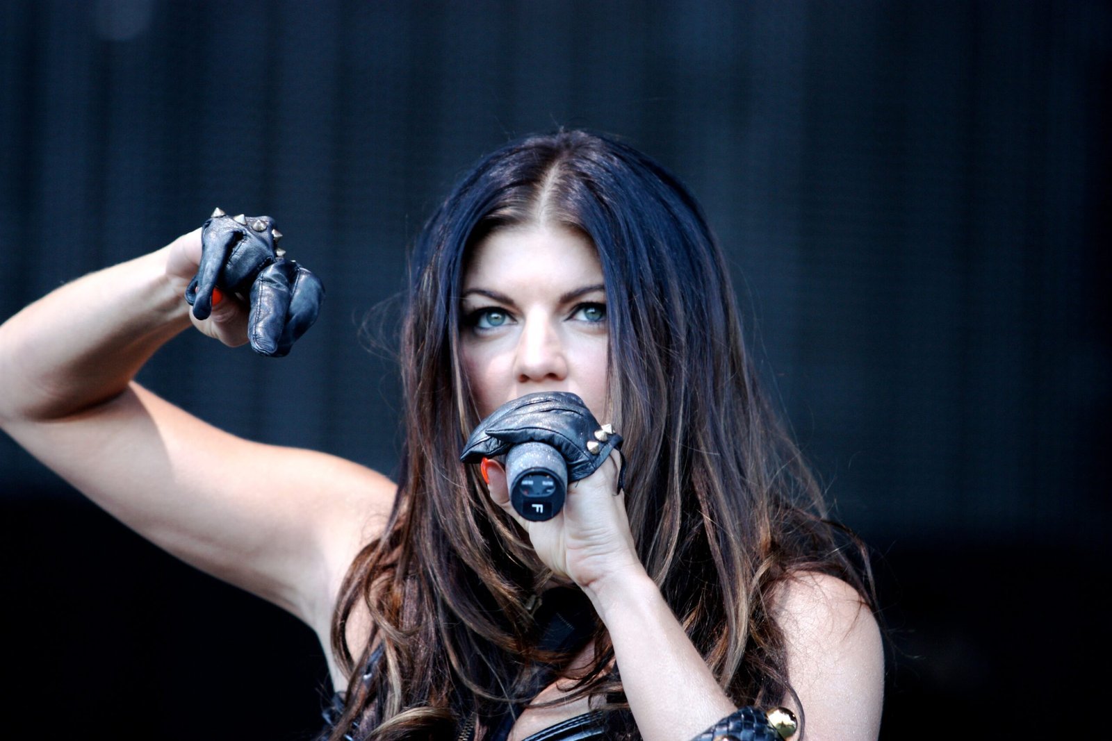 15. "I Gotta Feeling" – The Black Eyed Peas (2009): The Digital Download Champion (Black Eyed Peas 6, CC BY 2.0)