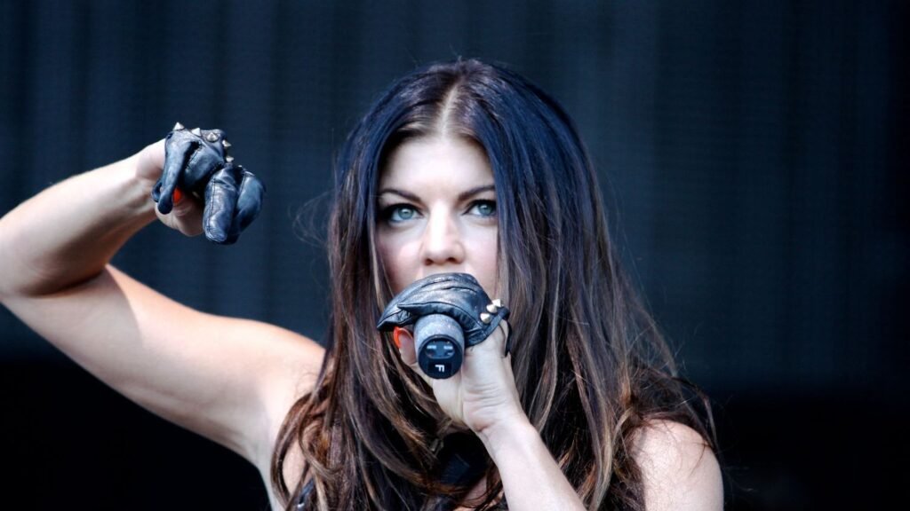 15 Record-Breaking Songs That Redefined the Music Industry