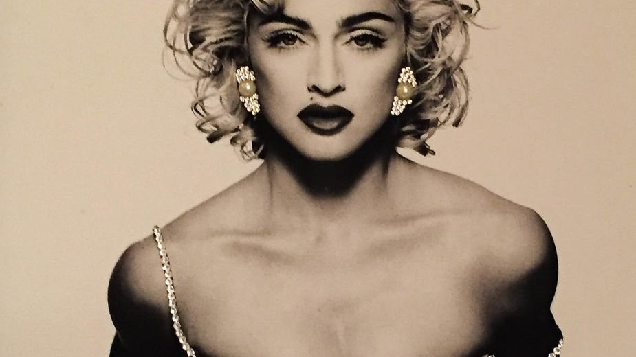 12 Legendary Fashion Items That Defined an Entire Generation