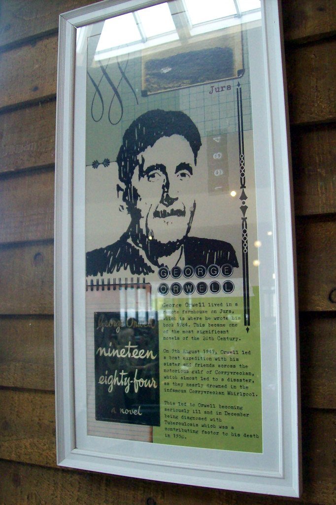 1984 by George Orwell - Truth, Surveillance, and the Fragility of Reality (summonedbyfells, Flickr, CC BY 2.0)